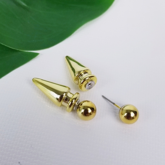 Bullet Double Sided Stud 2 Earrings in One - Picture 3 of 4